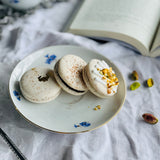 Mix Flavours 6 Macarons